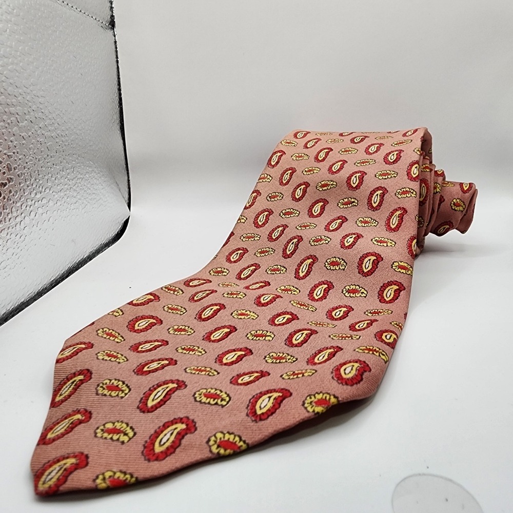 VTG Brooks Brothers Makers Geometric Print Silk Pink Neck Tie